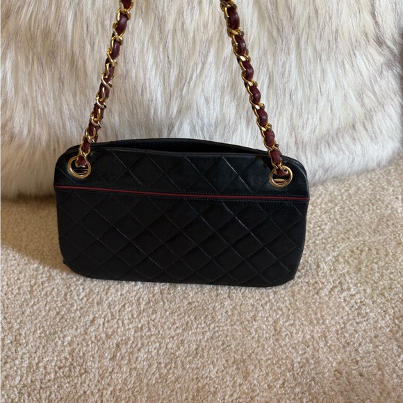 Chanel Matelasse Dark Navy VINTAGE AUTHENTIC Quilted Chain Shoulder Bag handbag - Picture 2 of 16